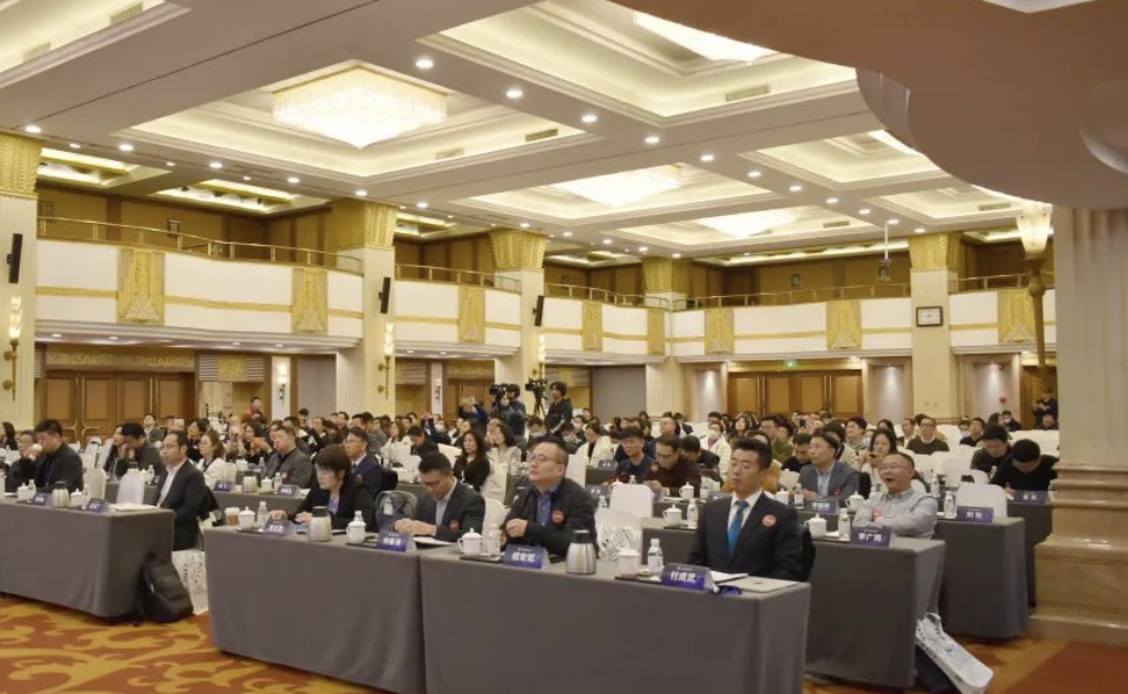 聚焦数据一线实战，第八届数据分析行业峰会圆满落幕